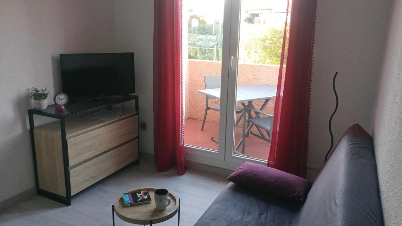 Lara 2 - T2 Balcon Piscine Lit Double & Clic-Clac Parking Pres Du Centre-Port Et Ile Loisirs Agde Luaran gambar