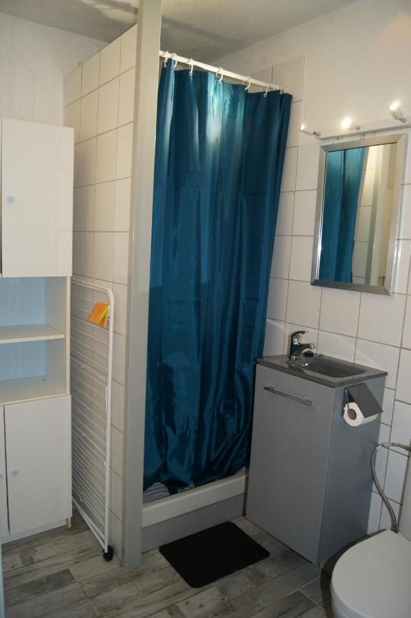 Lara 2 - T2 Balcon Piscine Lit Double & Clic-Clac Parking Pres Du Centre-Port Et Ile Loisirs Agde Luaran gambar