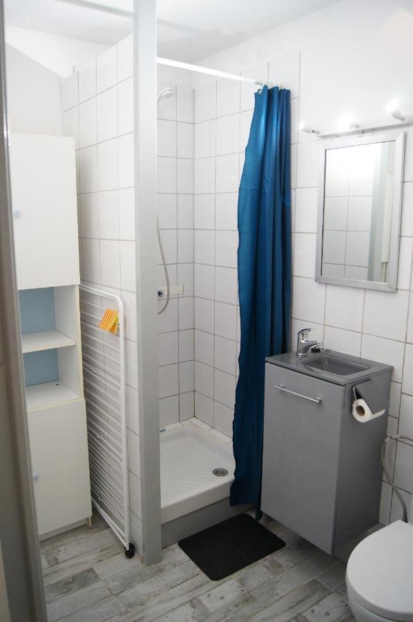 Lara 2 - T2 Balcon Piscine Lit Double & Clic-Clac Parking Pres Du Centre-Port Et Ile Loisirs Agde Luaran gambar