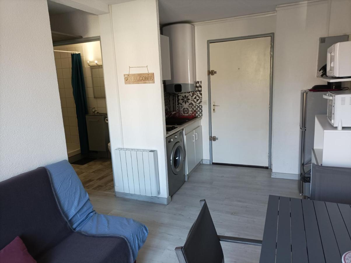 Lara 2 - T2 Balcon Piscine Lit Double & Clic-Clac Parking Pres Du Centre-Port Et Ile Loisirs Agde Luaran gambar