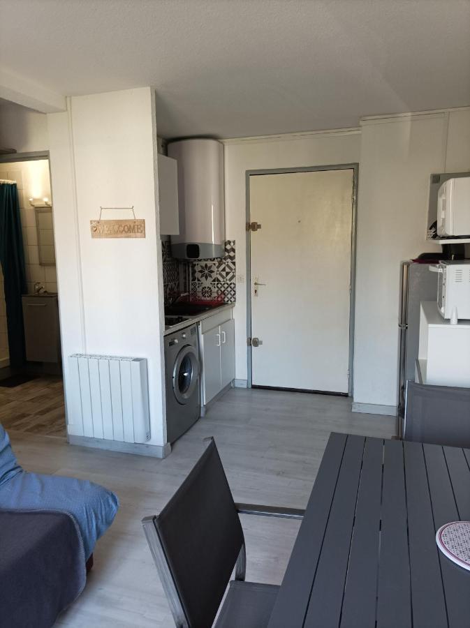 Lara 2 - T2 Balcon Piscine Lit Double & Clic-Clac Parking Pres Du Centre-Port Et Ile Loisirs Agde Luaran gambar